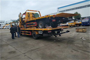 伊宁同城汽车补胎