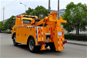 伊宁高速路拖车费